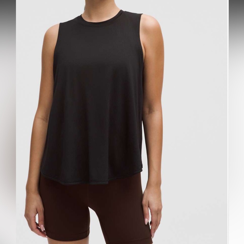 NWT!🍋🍋Lululemon Lightweight Split-Back Training Tank Top🍋🍋. Large. Black.